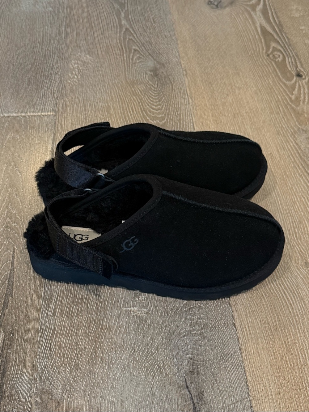 UGG Black Suede Backstrap Slip-On Clog - Picture 4 of 4